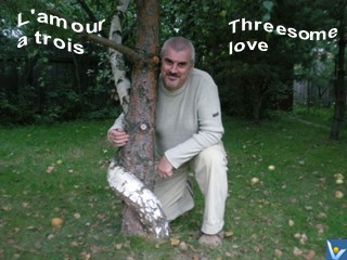 Threesome Love, Love jokes - L'amour a trois - funny pictures, Vadim Kotelnikov, trees